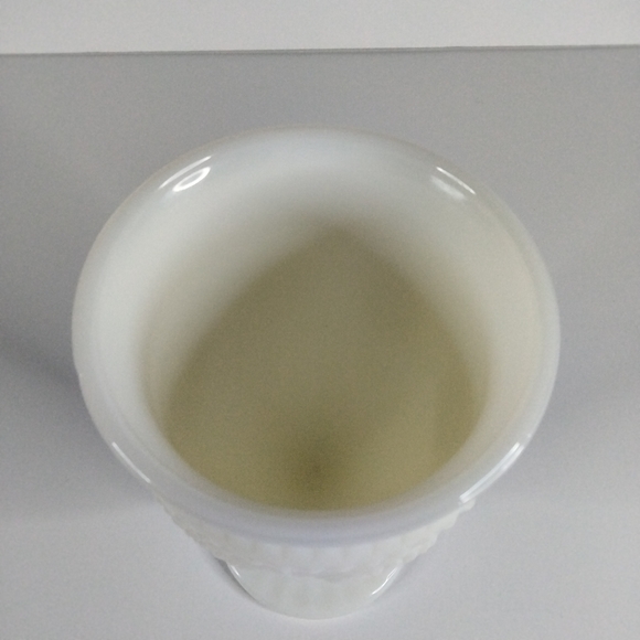 The Pioneer Woman Adeline Embossed 12-Ounce Footed Glass Goblets, Set of 3 White - Picture 8 of 12